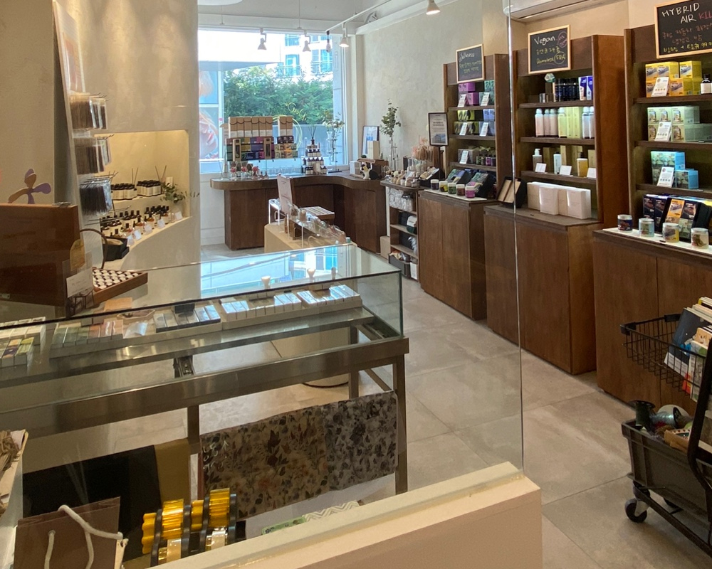Showroom Image 21