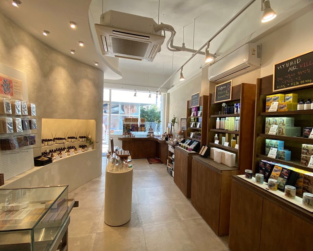 Showroom Image 23